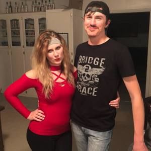 Meet your Posher, Keesa